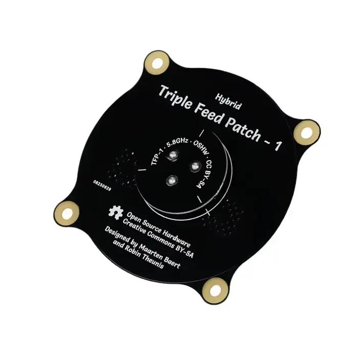 Antenne patch triple alimentation 5