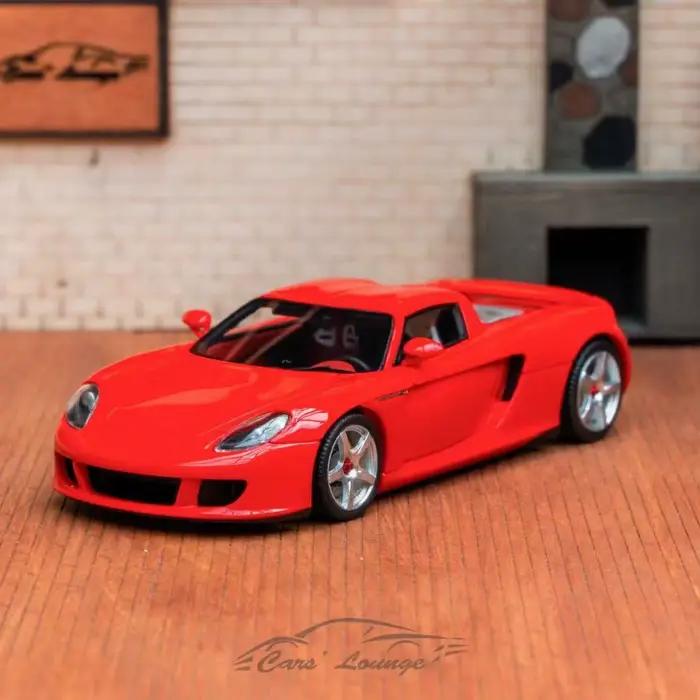 Cars' Lounge CL 1:64 Carrera GT MGT Modèle de voiture en résine Modèle de collection en stock