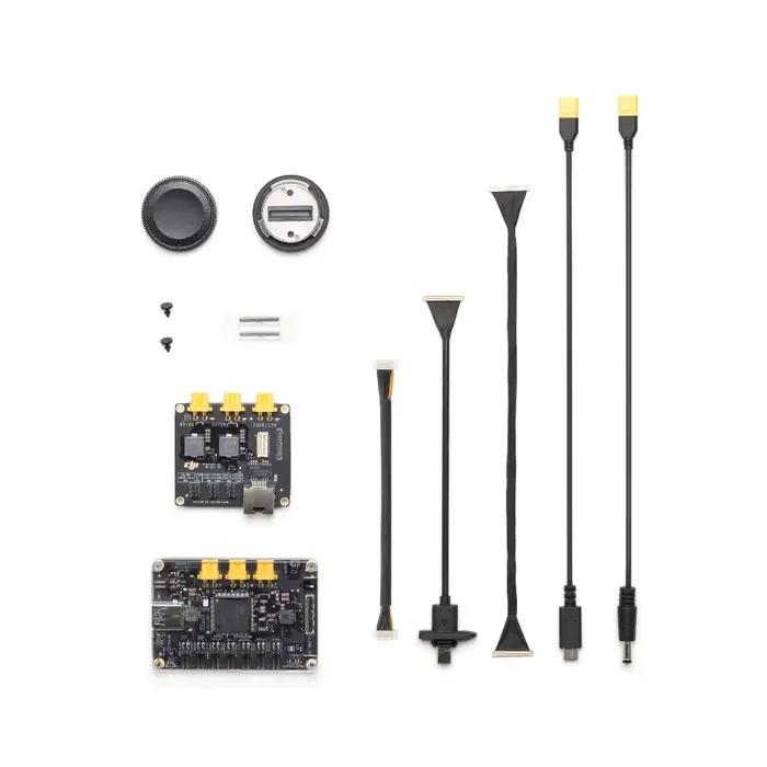 Le kit de développement E-Port V2 pour DJI Matrice 400 M400 convertit le drone en plusieurs interfaces matérielles standard