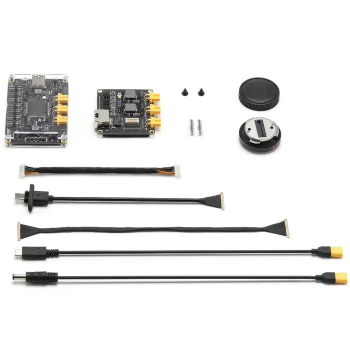 Le kit de développement E-Port V2 pour DJI Matrice 400 M400 convertit le drone en plusieurs interfaces matérielles standard