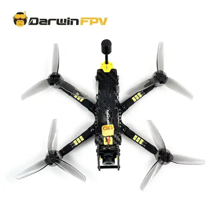 DarwinFPV BabyApe II le plus récent drone de course FPV Freestyle numérique/analogique 3