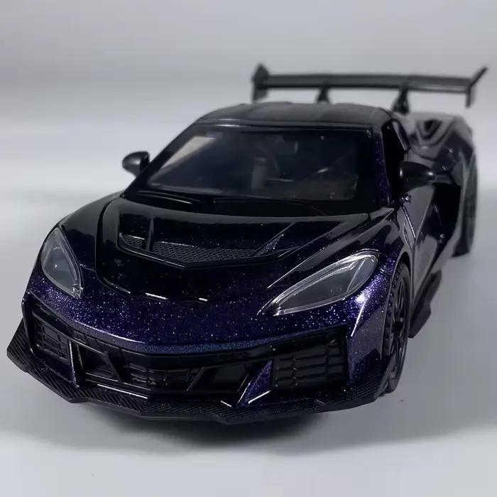 1:32 Chevrolet Corvette C8 ZR1X Piste Version Améliorée Supercar Alliage Modèle De Voiture De Sport En Métal Moulés sous pression et Piste Voiture De Course Véhicules