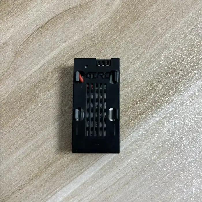 Batterie de remplacement pour Drone 4D V17