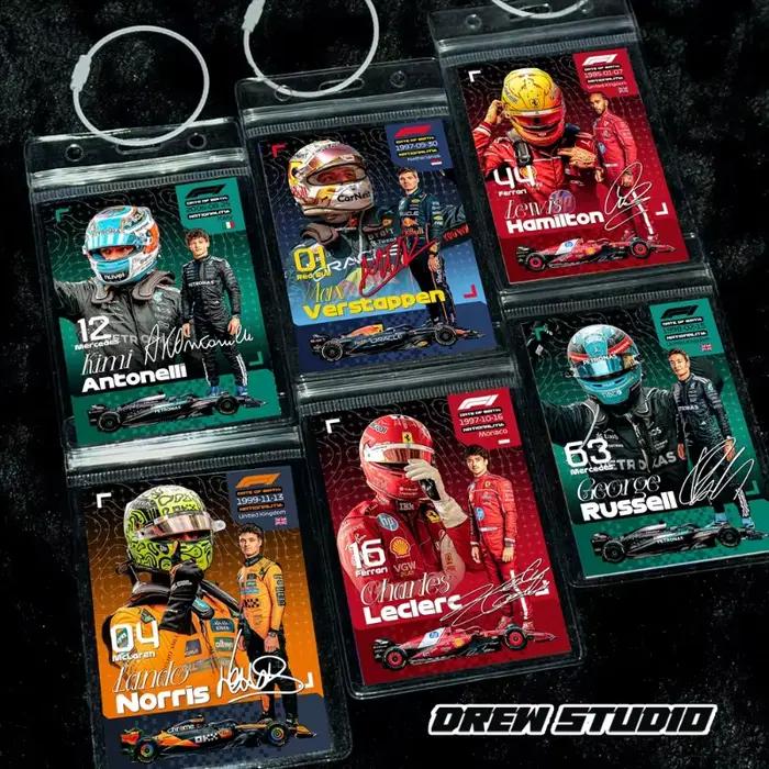 Carte décorative DIY sur le thème de la course F1 (Max Verstappen, Russell, Leclerc, Hamilton) – Souvenir de sport automobile pour les passionnés de F1 du monde entier