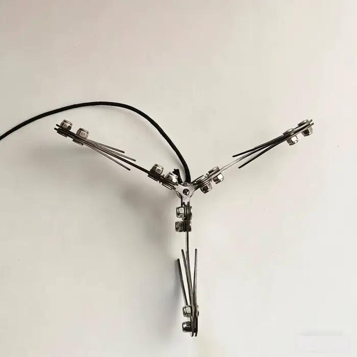 Griffe de sauvetage légère en acier inoxydable de 40g pour drone