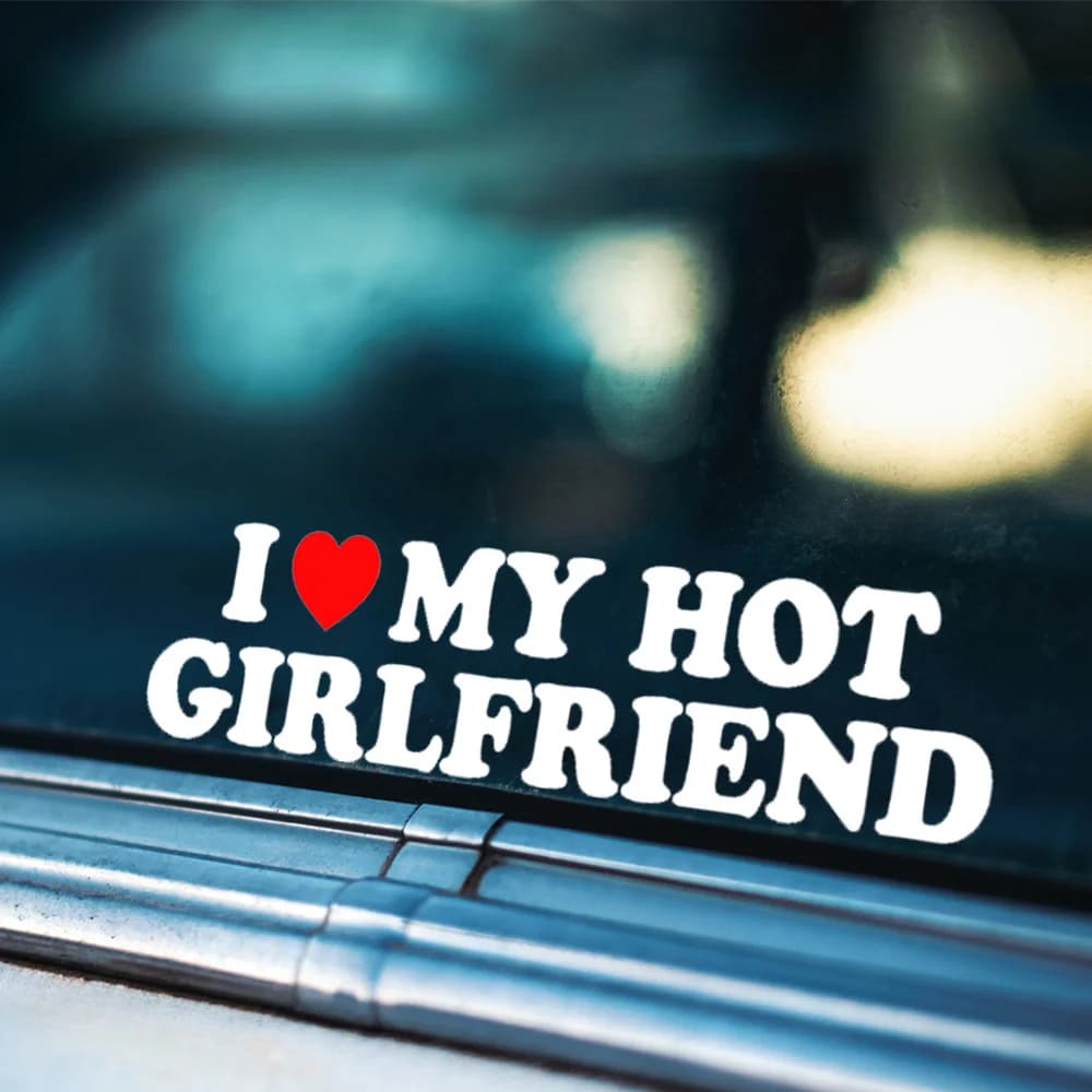 Autocollant de voiture étanche 1 pièce « I Love My Hot Girlfriend Heart »