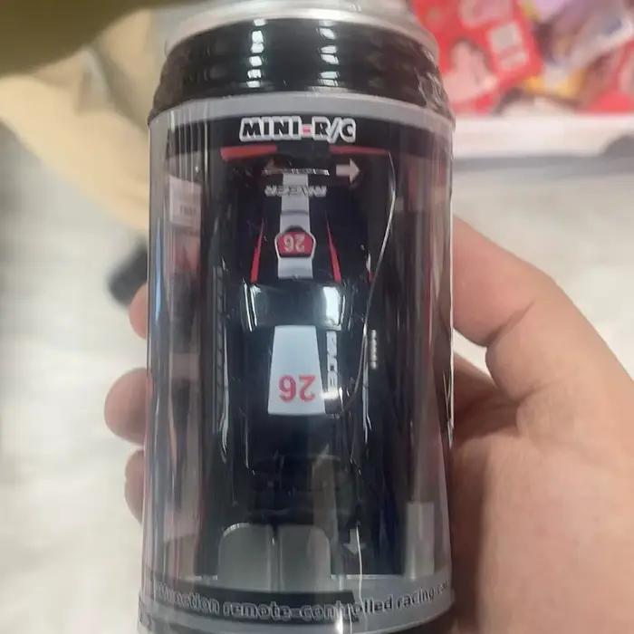 Jouet Épique Mini RC Racer 4WD Taille Canette de Coca pour Enfants et Adultes Occasions Spéciales Courses à Grande Vitesse