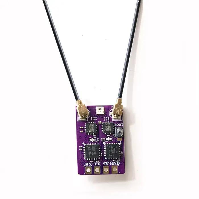 Récepteur de diversité ELRS 2.4G avec double antenne intégrée pour avions et véhicules télécommandés longue portée occasions spéciales