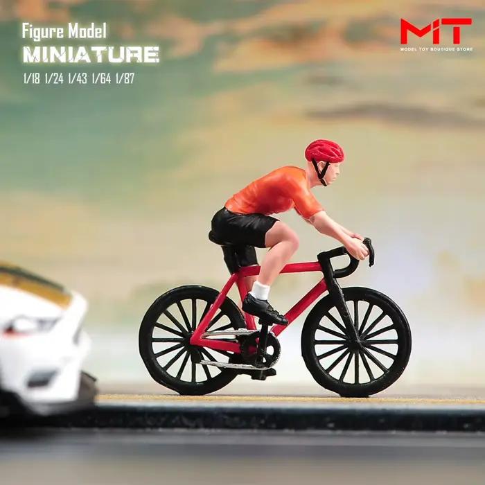 Miniatures peintes 1/87 1/64 1/43 1/24 1/18 garçon conducteur de course vélo Figurine Diorama Mini poupée modèle scène accessoire