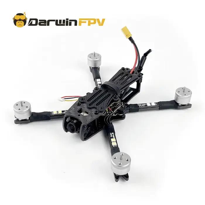 DarwinFPV Baby Ape Pro V3 FPV Drone contrôle de vol quadrirotor 3 pouces F4 OSD 15A AIO BLHeli_S Dshot600 40CH 200mW 700TVL