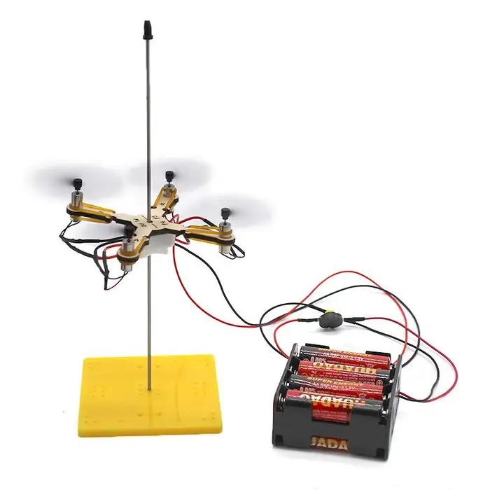 Ensemble de modèles de drone DIY à construire soi-même - Kit éducatif bois, métal et plastique pour enfants 6-12 ans - Activités créatives et éducatives en classe ou à la maison