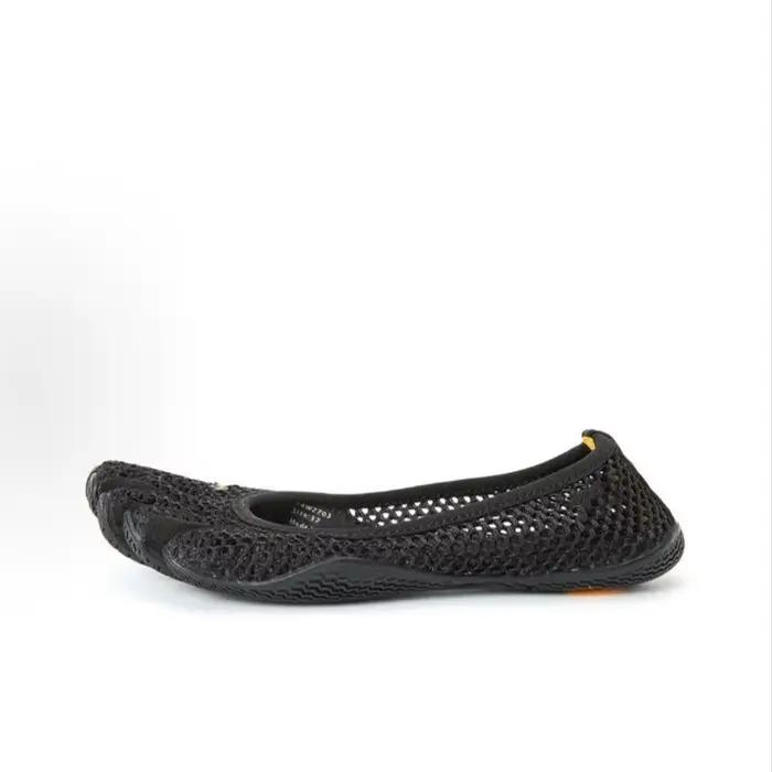 Chaussures à cinq doigts noires et rouges pour femmes, chaussures de sport à semelle souple, antidérapantes, respirantes, à séchage rapide, pour Fitness, Yoga, danse