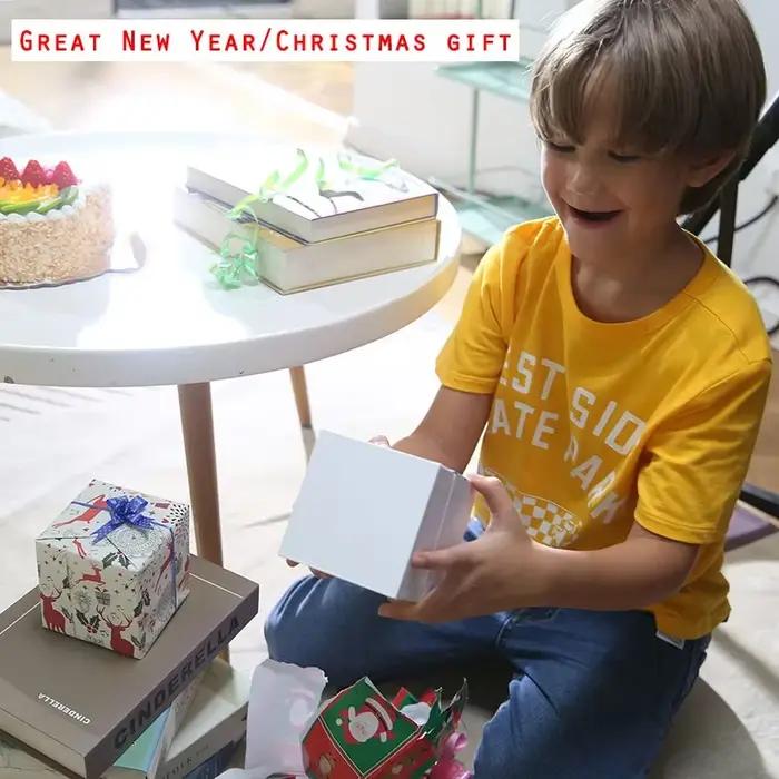 Jouets hélicoptères volants Magic Ball Spinner 360 ° Drone volant rotatif avec lumière, mini UFO, jeu pour enfants, cadeau de Noël pour enfants