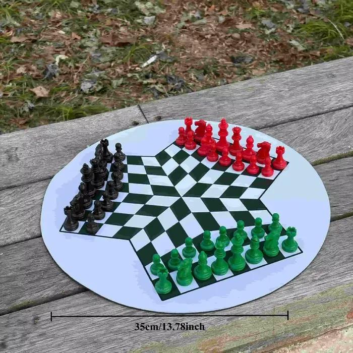 Jeu d'échecs pour 3-4 joueurs, comprenant un tapis d'échecs de 35 cm/13,78 pouces et 48/64 pièces d'échecs colorées, 3-4 couleurs différentes, 16 pièces par couleur.