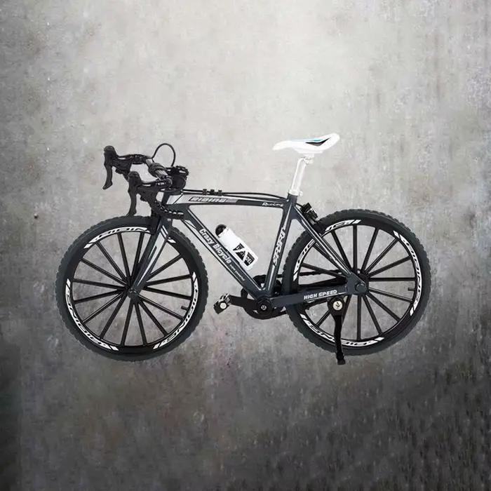 Mini modèle de vélo de simulation en alliage, jouet de course détaillé avec un design réaliste, parfait pour l'ornement de la maison de pâques