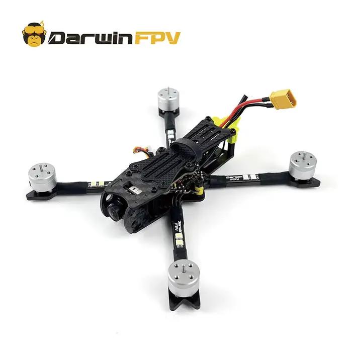 DarwinFPV Baby Ape Pro V3 FPV Drone contrôle de vol quadrirotor 3 pouces F4 OSD 15A AIO BLHeli_S Dshot600 40CH 200mW 700TVL