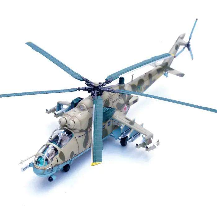 1: 72 P14005PI hélicoptère russe MI24P Mi-24 aéroport soviétique Bagram 14 # modèle de produit fini statique