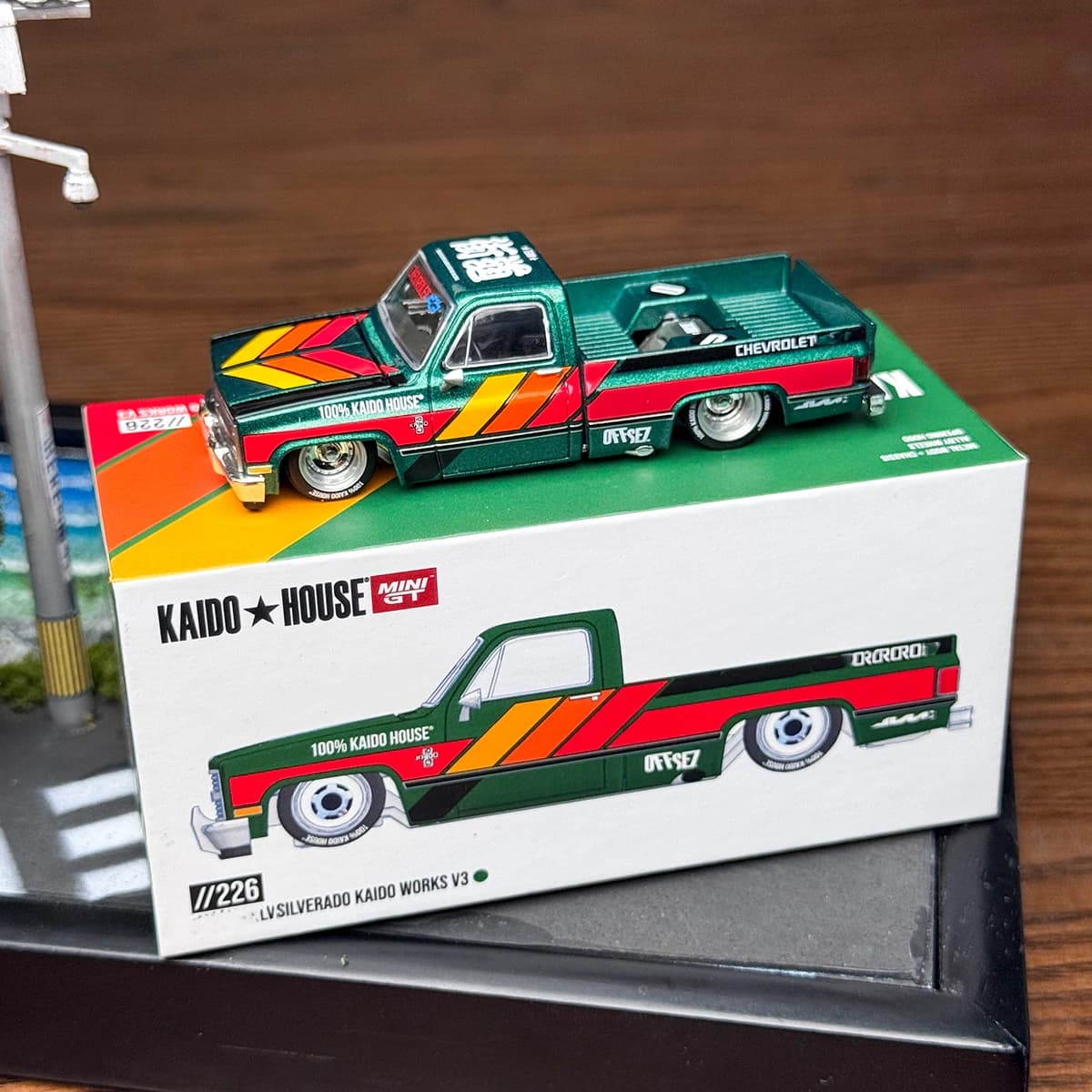 Kaido House + MINIGT 1:64 Silverado V3 modèles de voitures moulées sous pression